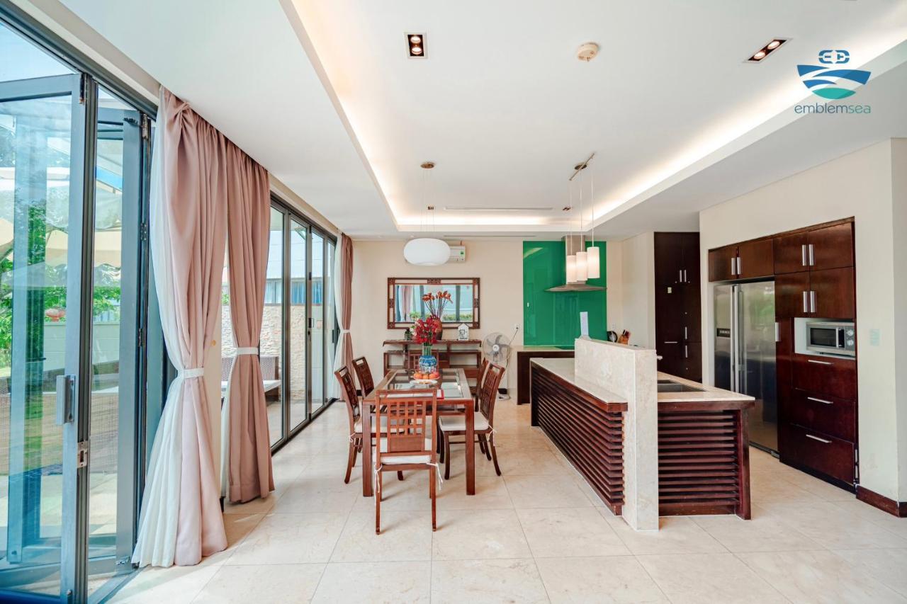 Emblem Sea 3 Bedroom Villas Đà Nẵng Kültér fotó